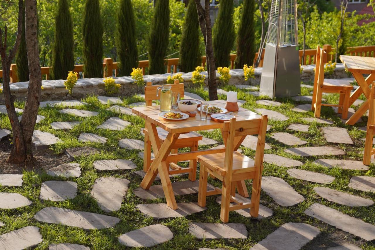 Toon Armeni Guest House Дилиян Екстериор снимка